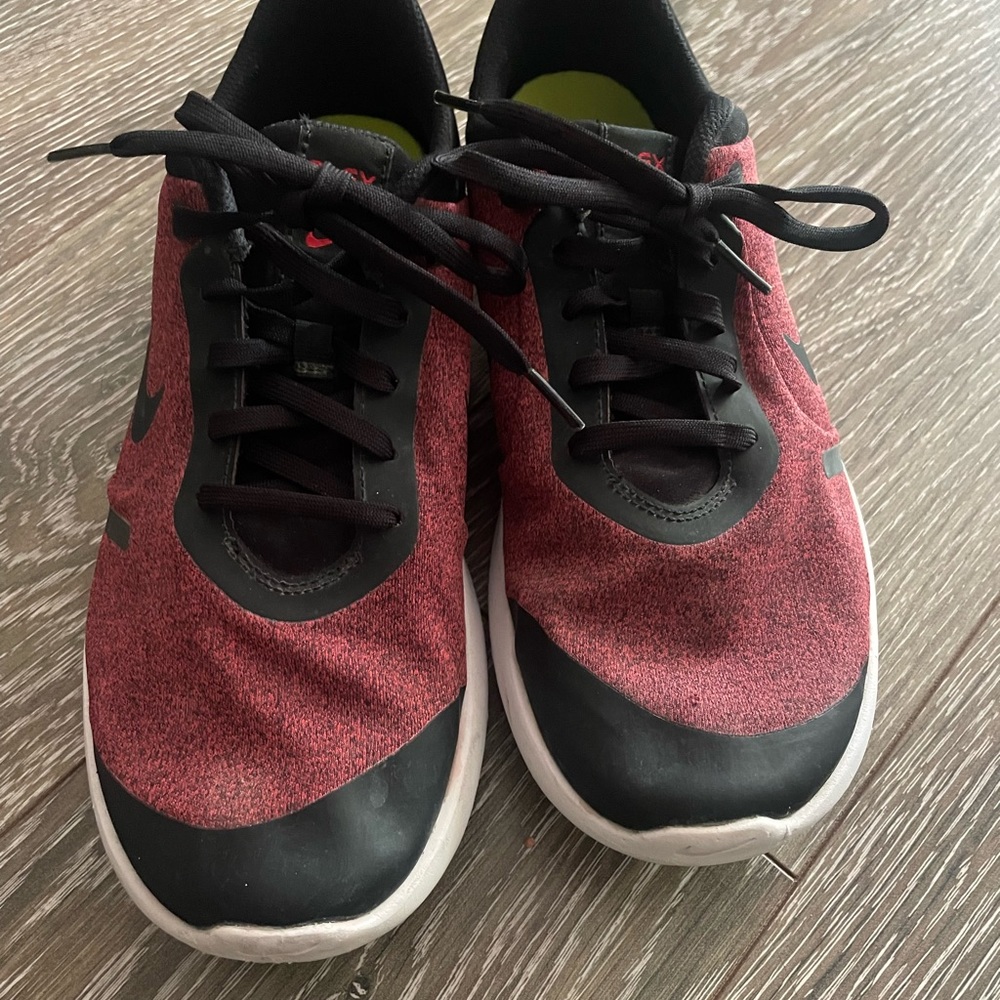 Nike men’s shoes